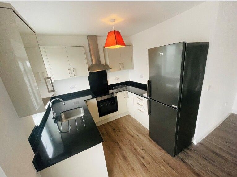 Property photo 3 of 5