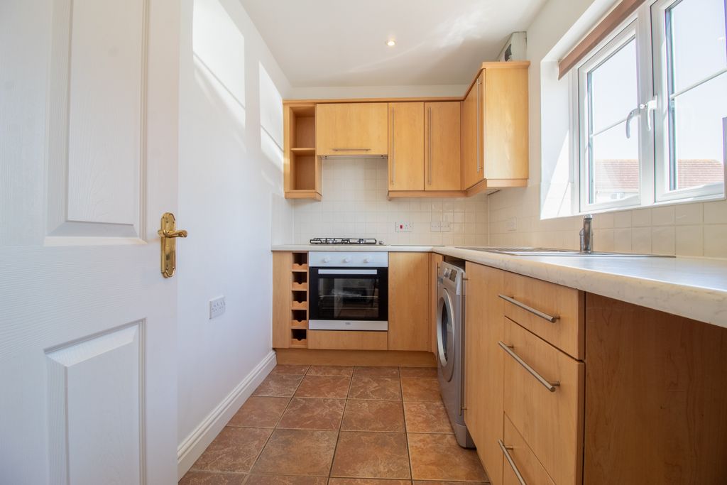 Property photo 3 of 13