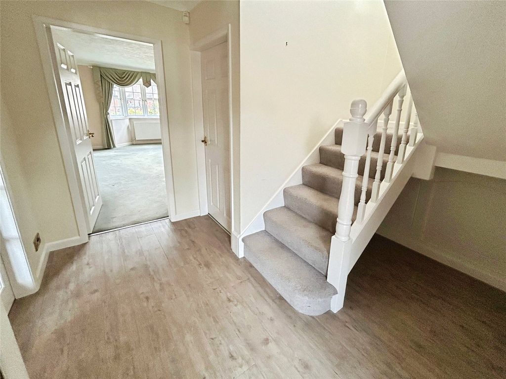 Property photo 2 of 22 Picture No. 37