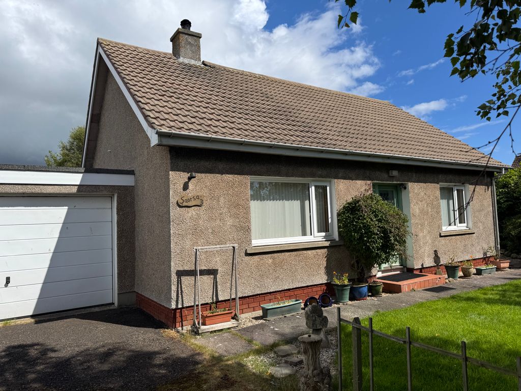 Property photo 2 of 26