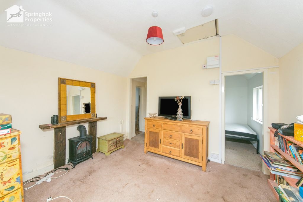 Property photo 2 of 13 Image 1