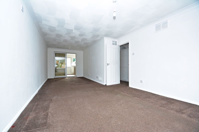 Property photo 3 of 11 Photo 9