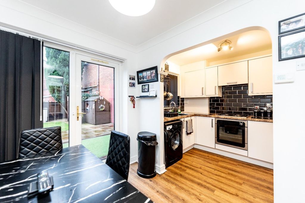 Property photo 2 of 15 5C5A1241.Jpg