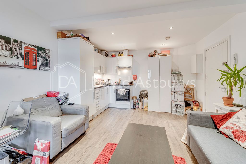 Property photo 3 of 10 Bowmans x7