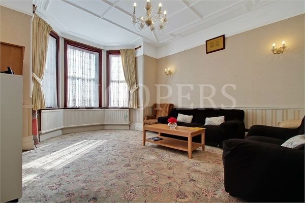 Property photo 2 of 18