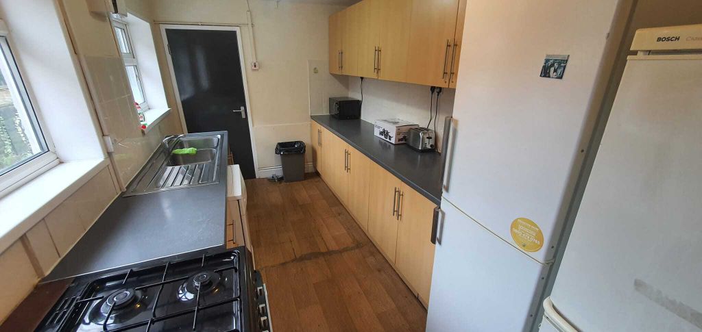 Property photo 3 of 3