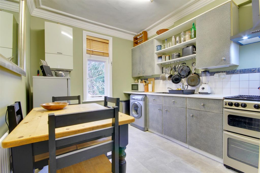 Property photo 3 of 13 Img_2988-Img_2990.Jpg