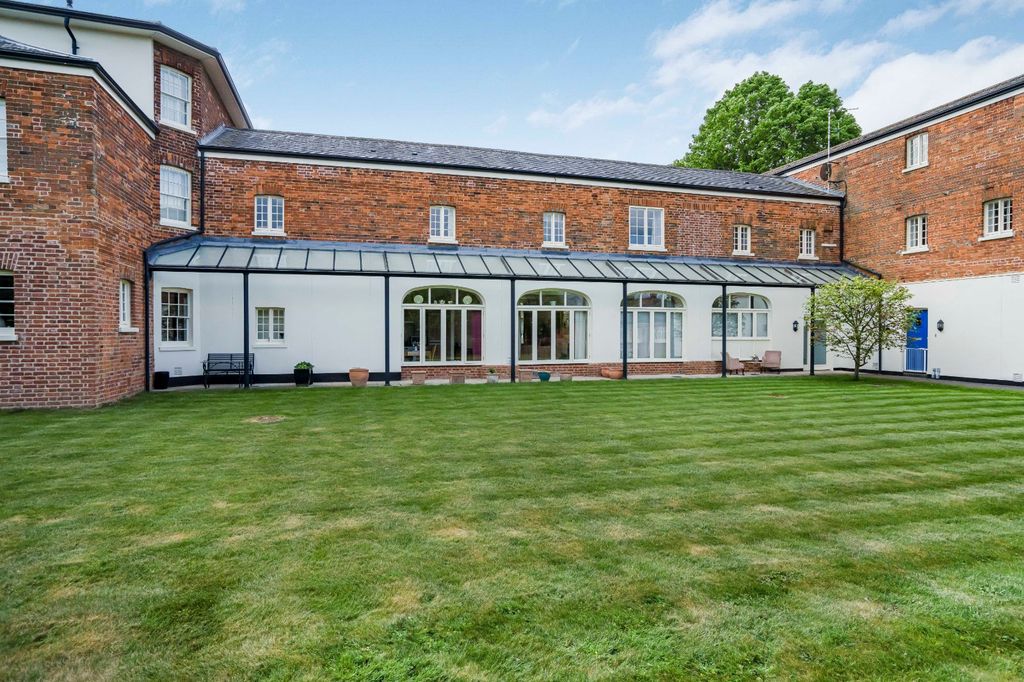 Property photo 2 of 24 Rear View