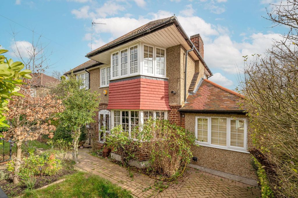 Property photo 1 of 15