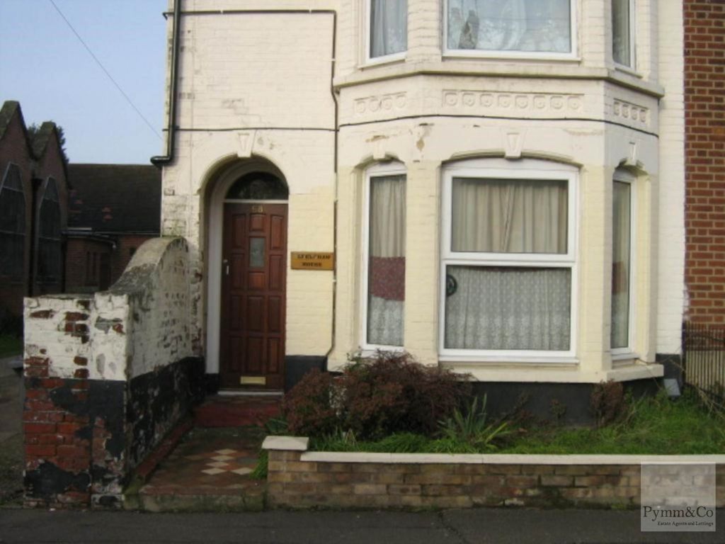 Property photo 1 of 4