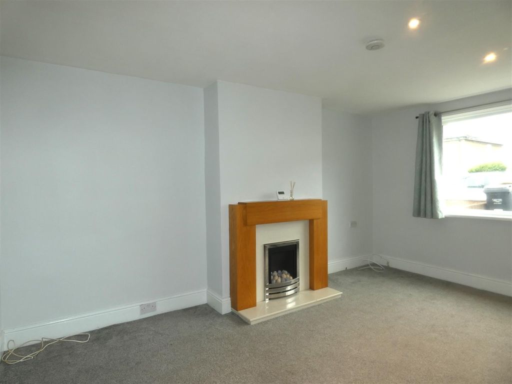 Property photo 3 of 17 P1040521.Jpg