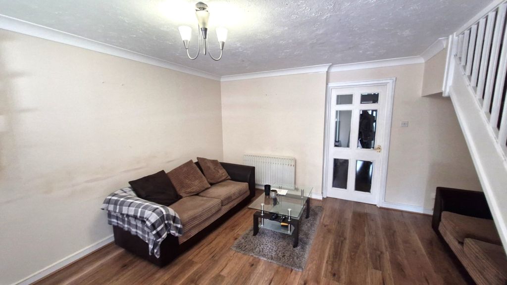 Property photo 3 of 8 20260309_115914_Resized