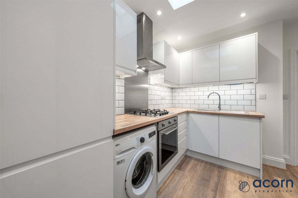 Property photo 2 of 12 Picture No. 08