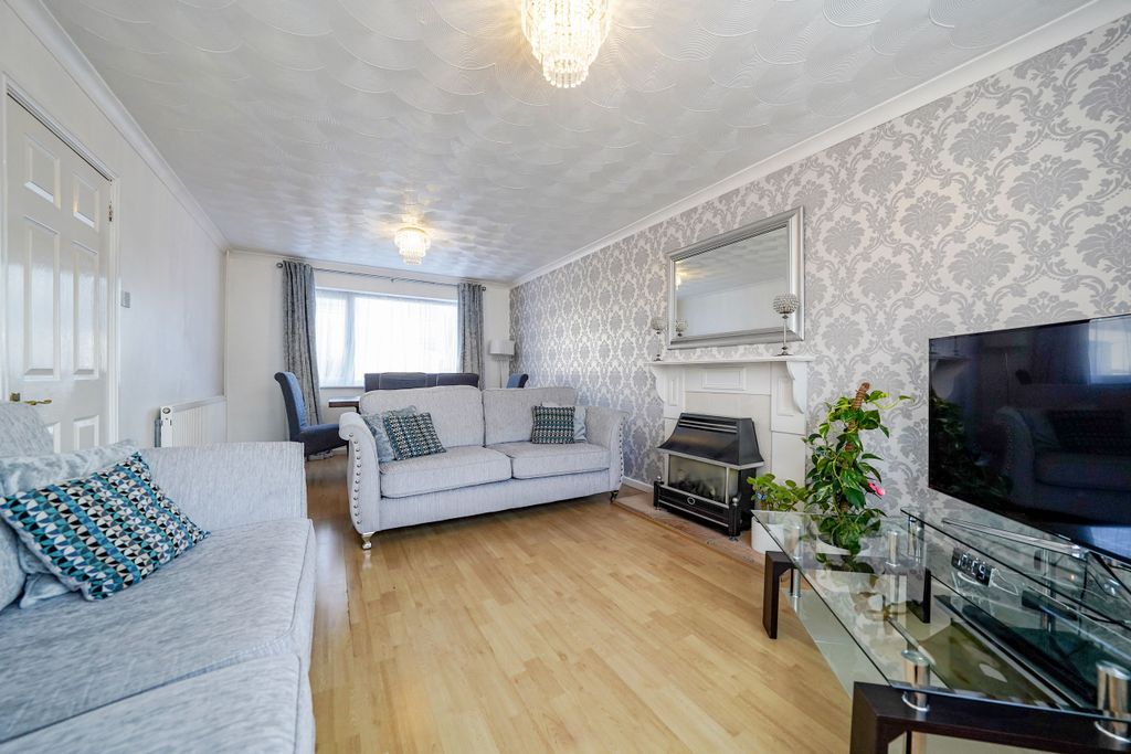 Property photo 2 of 12 Dsc02874