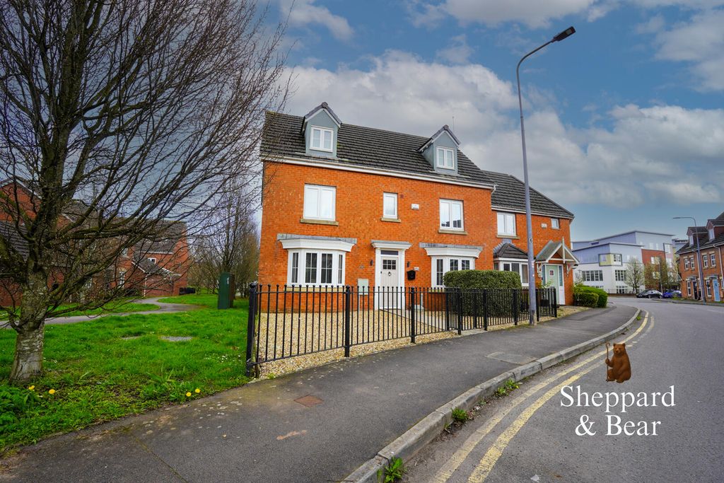 Property photo 3 of 39 Front (Exterior)