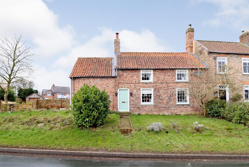 Property photo 1 of 29 Picture2.Jpg