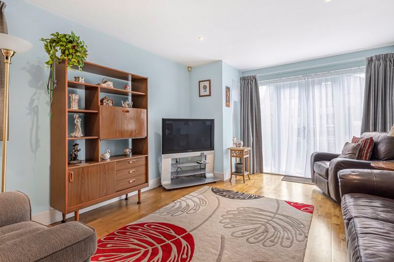 Property photo 2 of 16 Reception