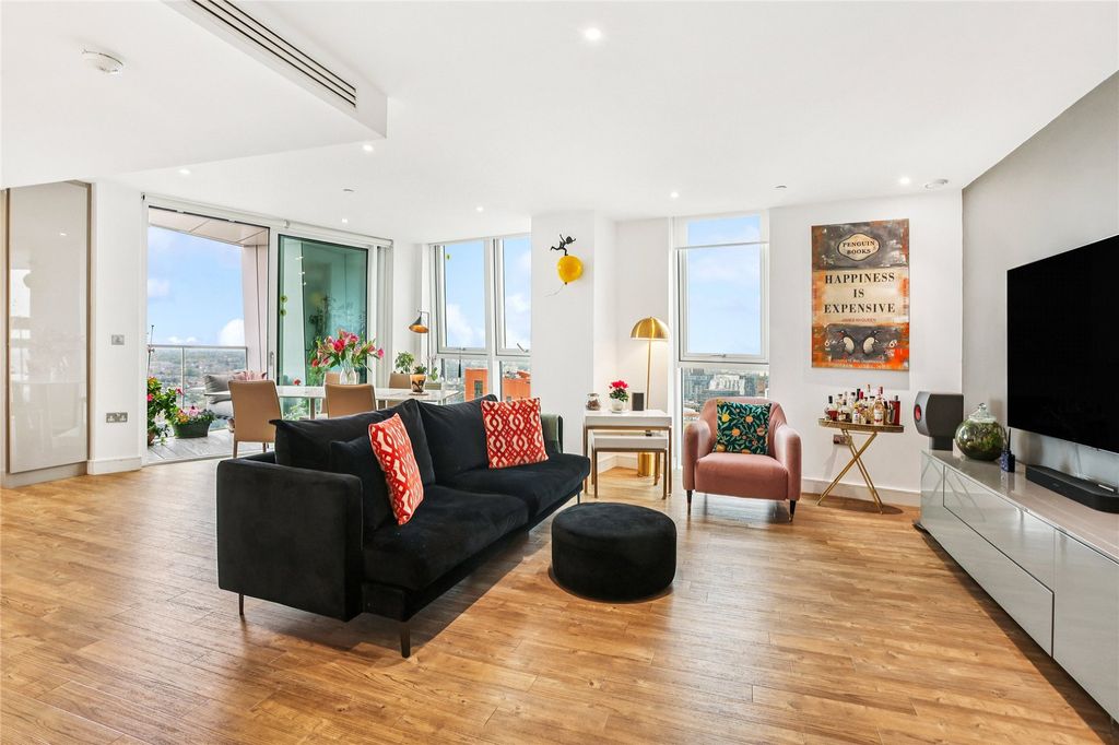 Property photo 1 of 15 Picture No. 10