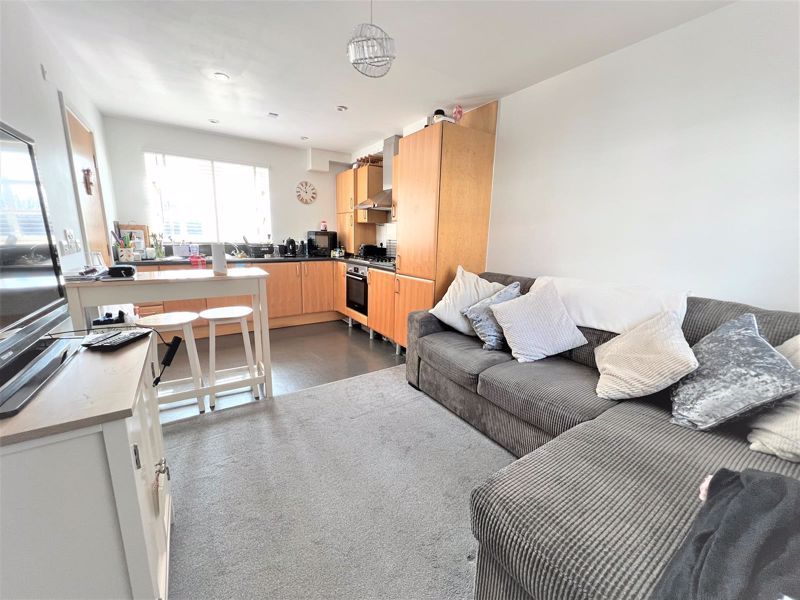 Property photo 2 of 7 Photo 2