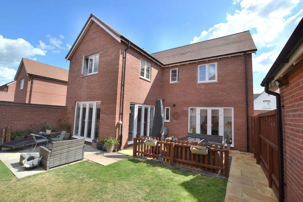 Property photo 3 of 29