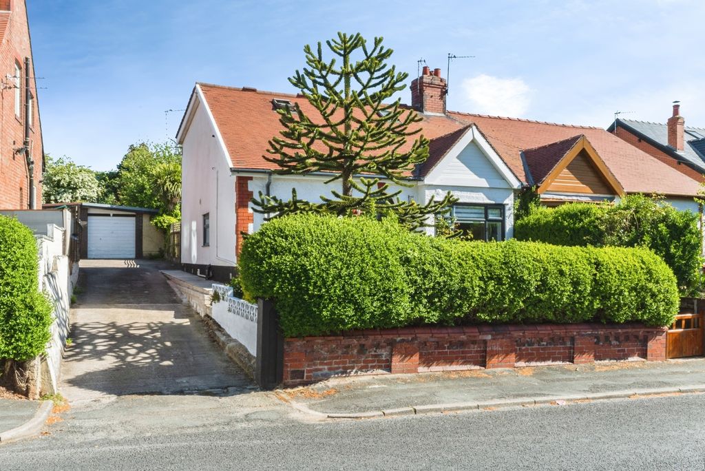 Property photo 1 of 32 Pbox-Img.Jpg