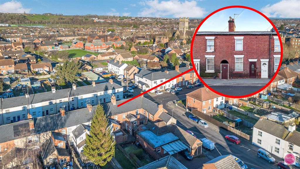 Property photo 1 of 29 Wellington Street, Burton On Trent (5).Jpg