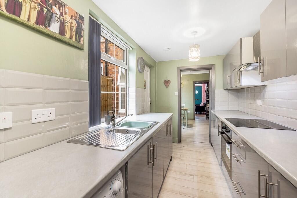Property photo 3 of 13