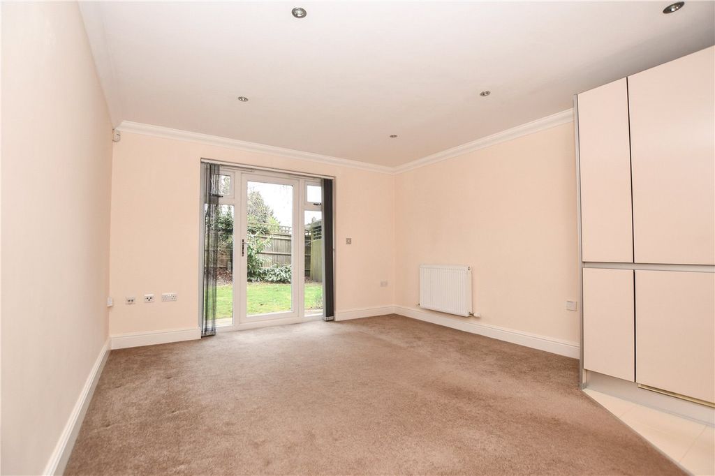 Property photo 3 of 13 Picture No. 21