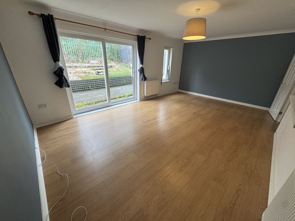 Property photo 2 of 10 Img_2715