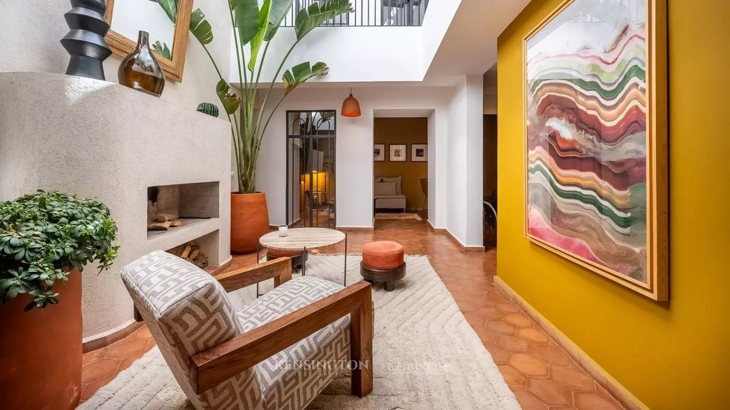 Property photo 2 of 30