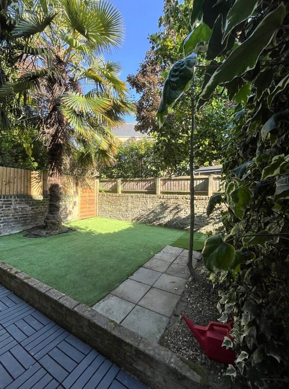 Property photo 3 of 12 Picture No. 37