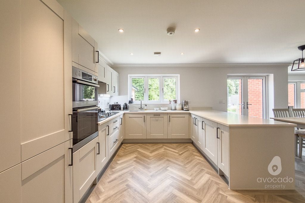 Property photo 3 of 26 5132276