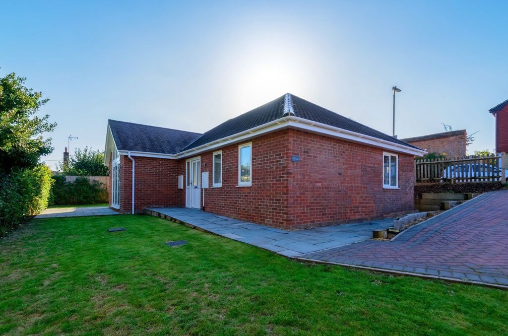 Property photo 1 of 11 Picture No. 01