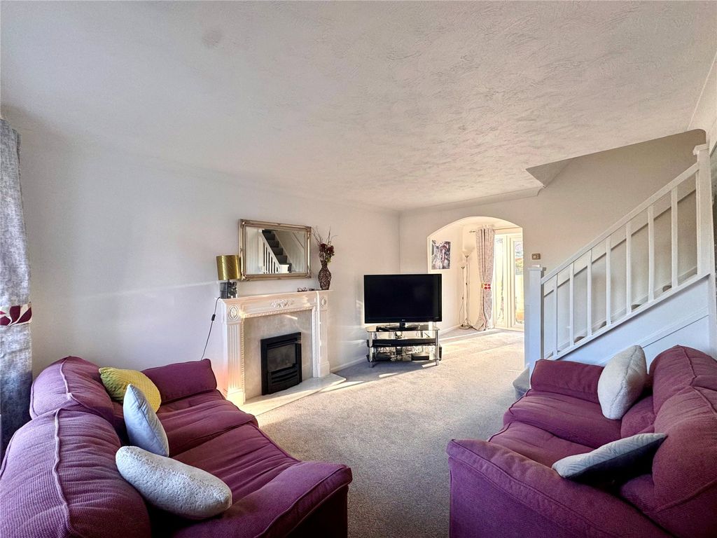 Property photo 2 of 19 Picture No. 36