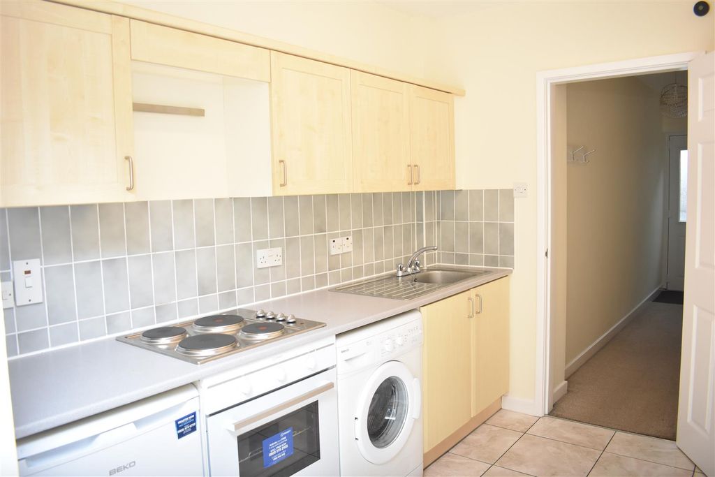Property photo 3 of 9 47A Nant Rd Kitchen.Jpg