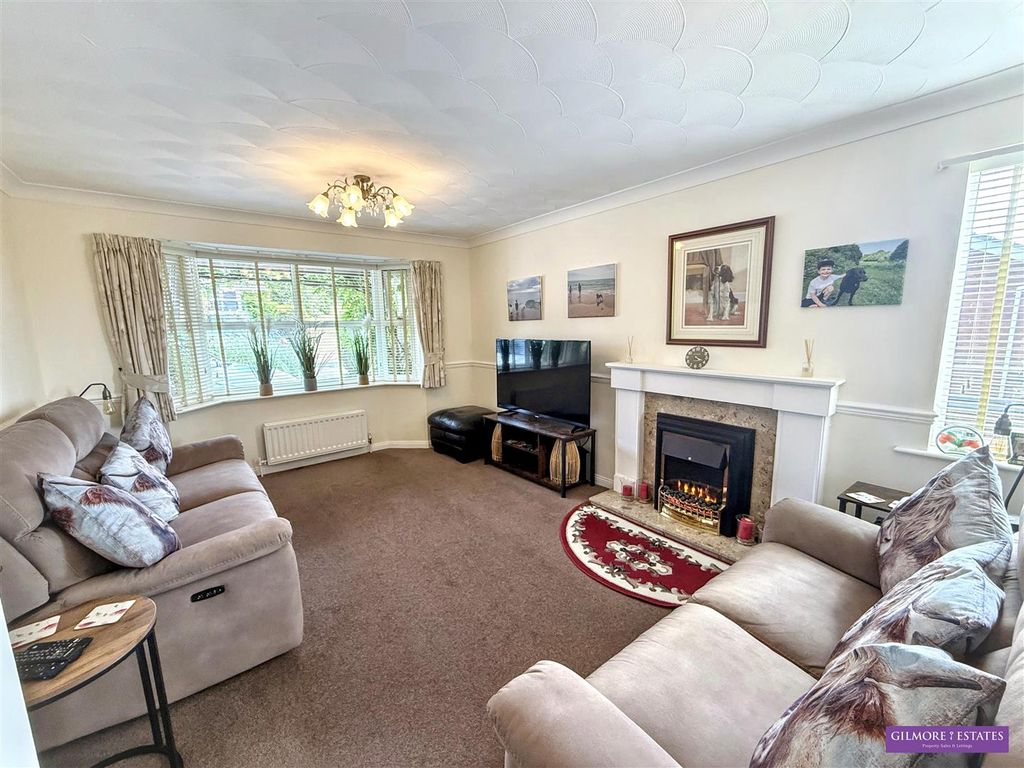 Property photo 2 of 20 15.Jpg