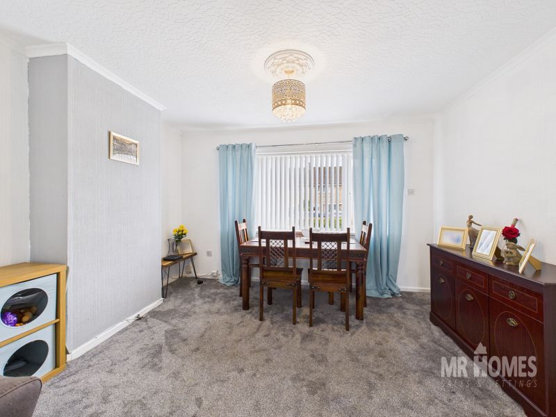 Property photo 3 of 30 Photo 7