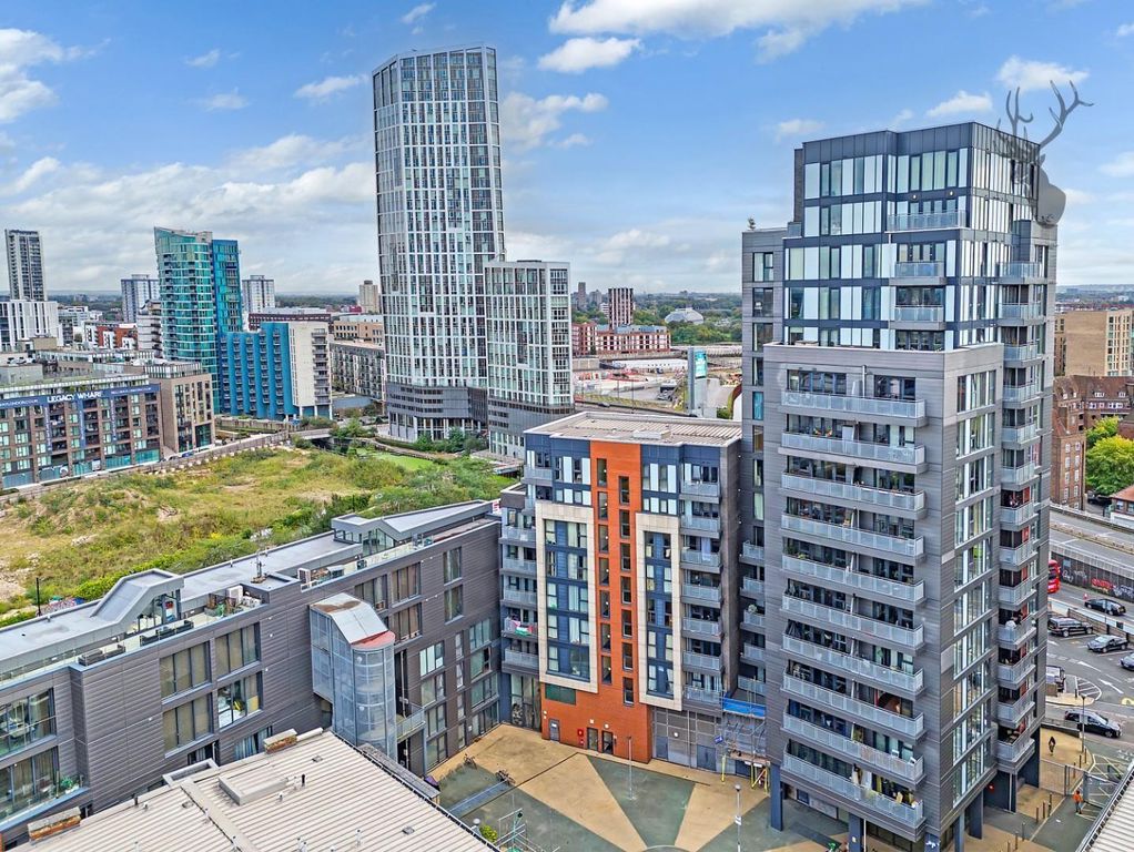 Property photo 1 of 10 E7S0F237Ek6Qhta6Izkxjq.Jpg