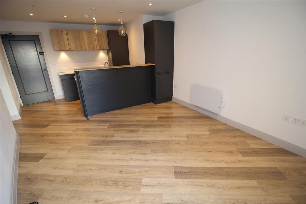 Property photo 3 of 7 Img_5221.Jpg