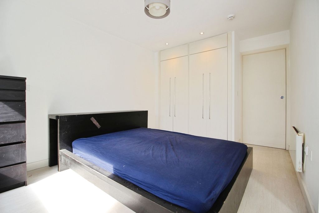 Property photo 3 of 10 Pbox-Img.Jpg