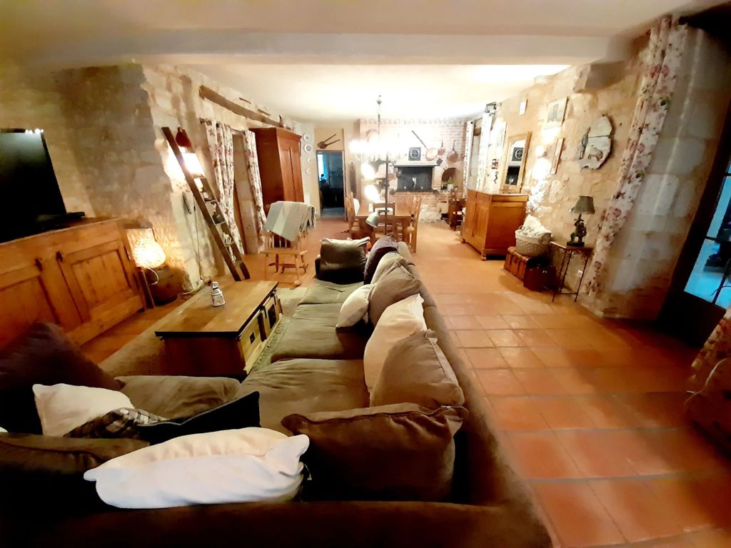 Property photo 3 of 15