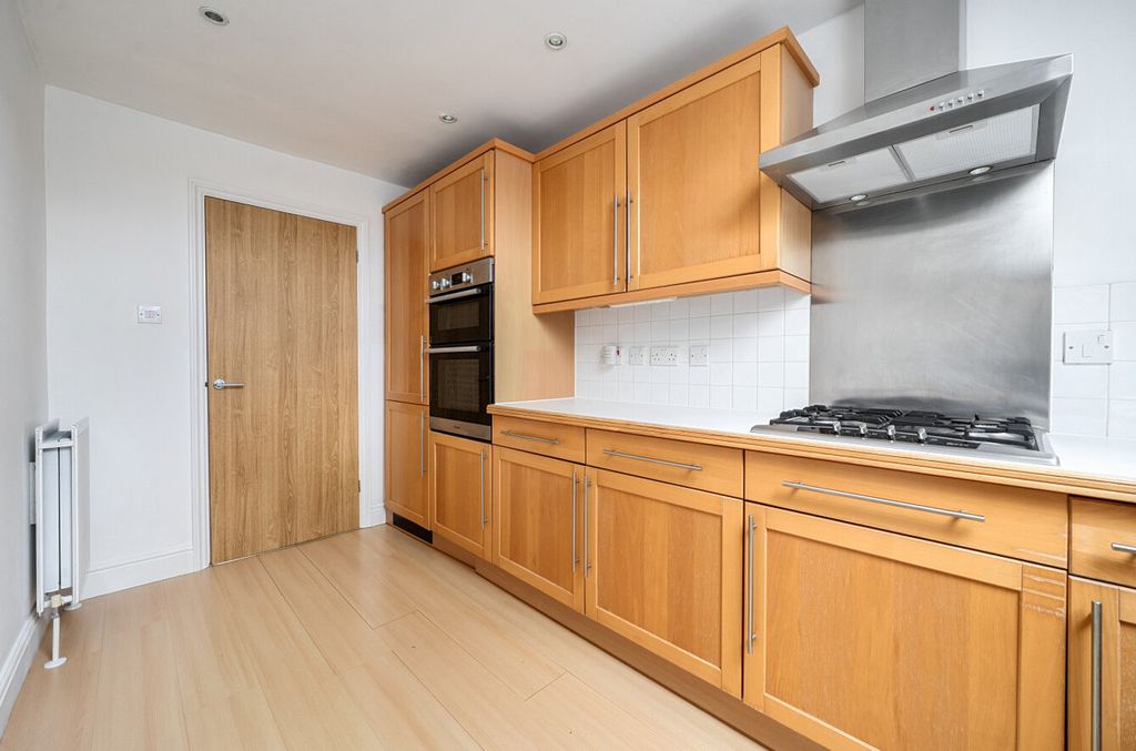 Additional image 5 of 2 bed flat for saleAndrews Reach, Bourne End SL8