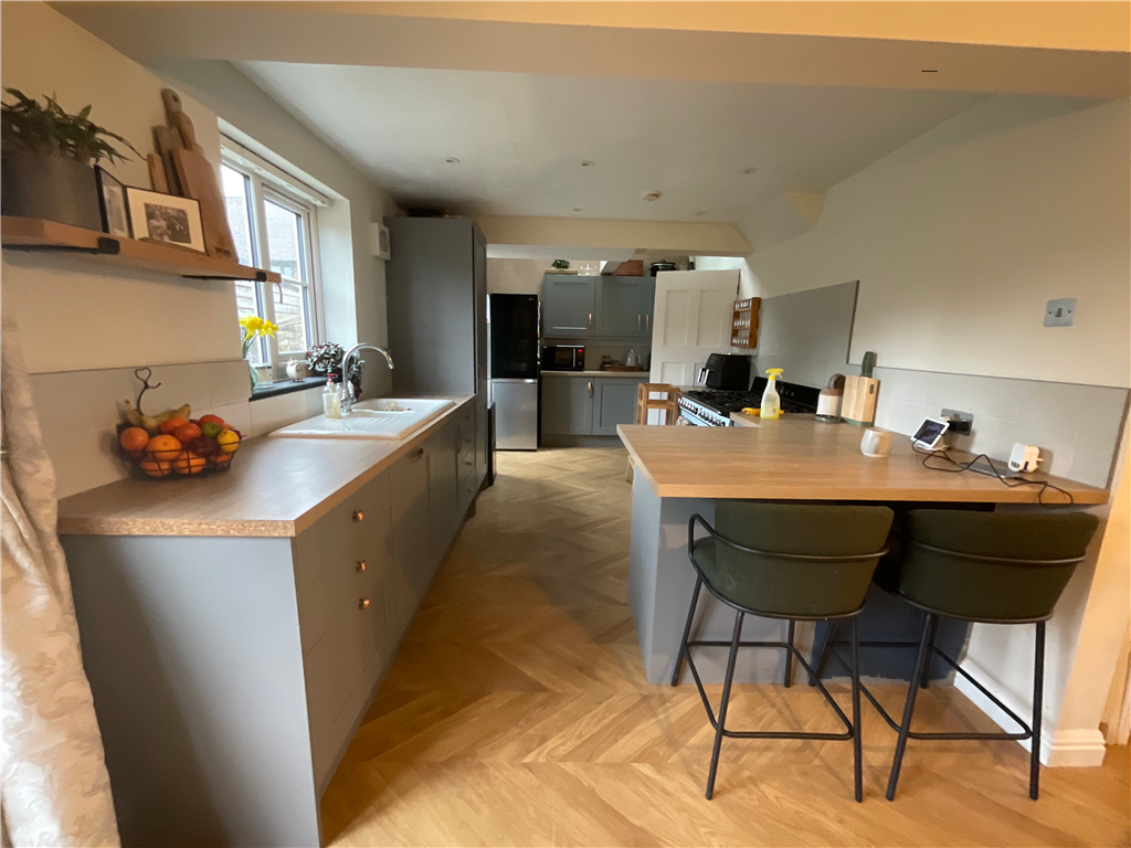 Property photo 3 of 5 Kitchen/Diner