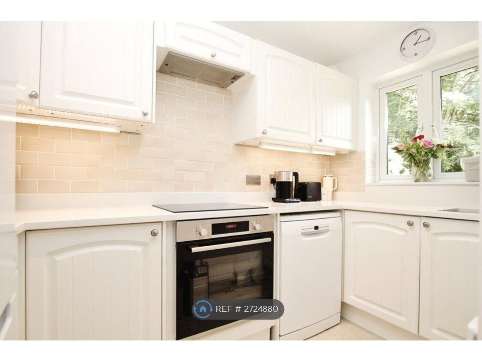 Property photo 3 of 5