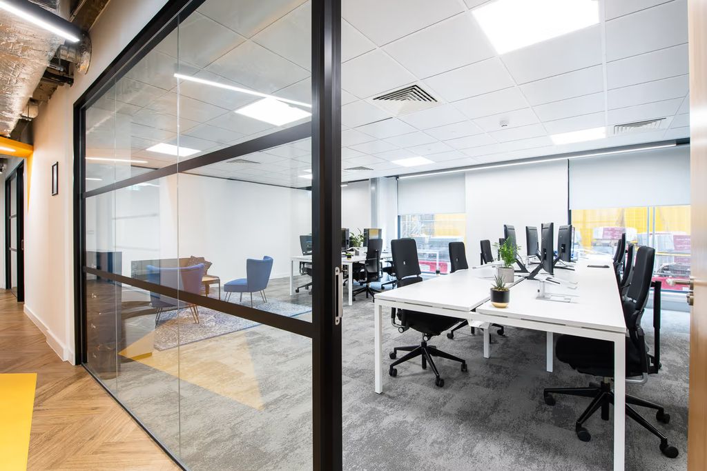 Property photo 1 of 5 Office