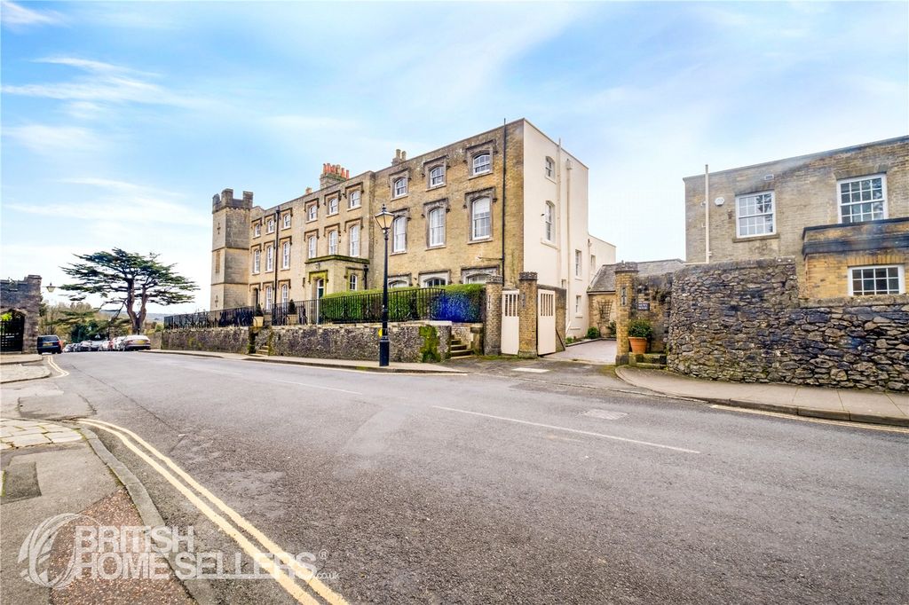 Property photo 2 of 18 Picture No. 08