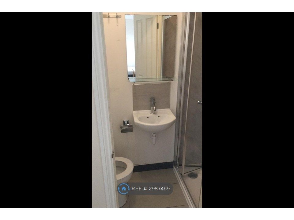 Property photo 3 of 3