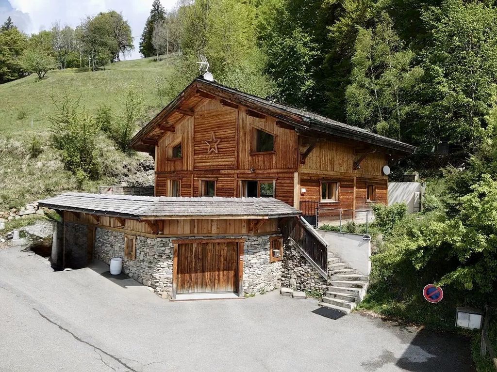 Property photo 1 of 29 Chalet With 340 m² Total Surface Area In Flumet (73590)