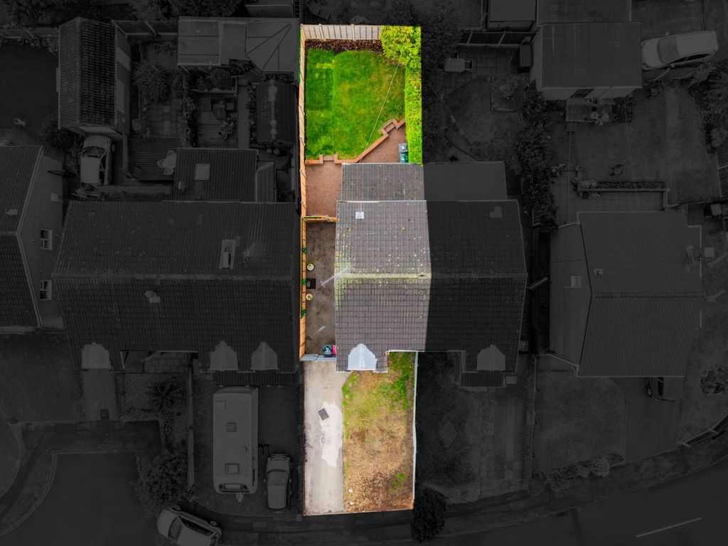 Property photo 2 of 29