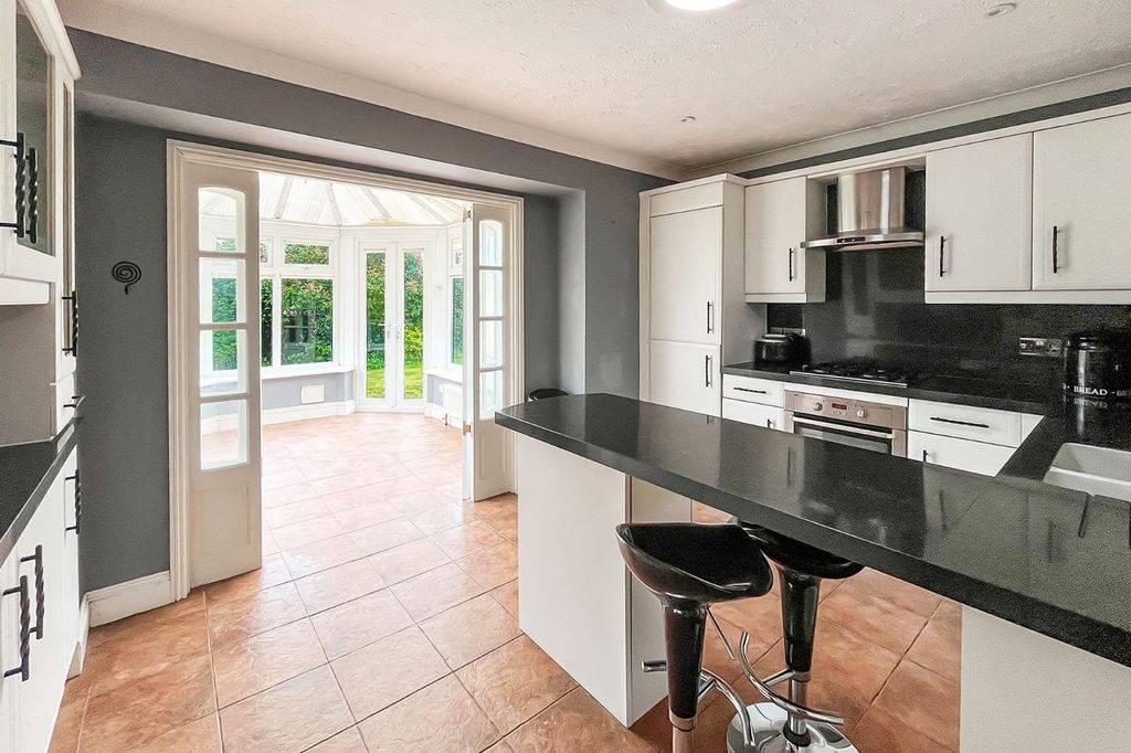 Property photo 3 of 20 Picture No. 04